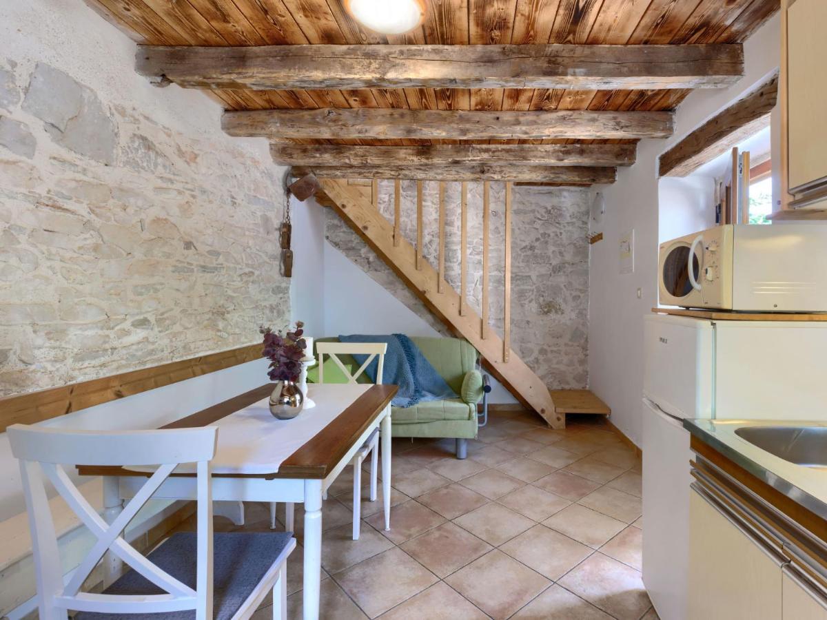 Holiday Home Pinia I - Kst126 By Interhome Kaštelir Exterior foto